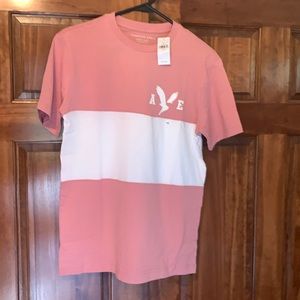 American Eagle tshirt